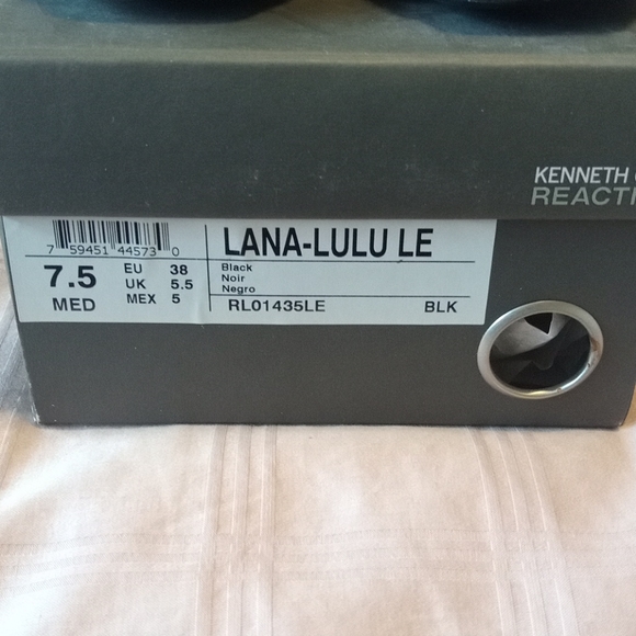 Kenneth Cole Leather Peep Toe Heels - Picture 3 of 12